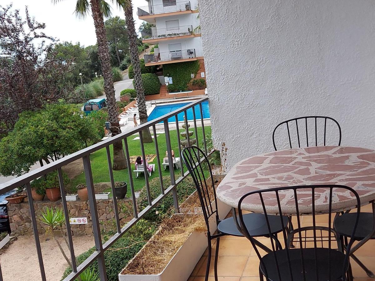 דירות טוסה דה מאר Apartamento Muy Tranquilo Con Piscina מראה חיצוני תמונה