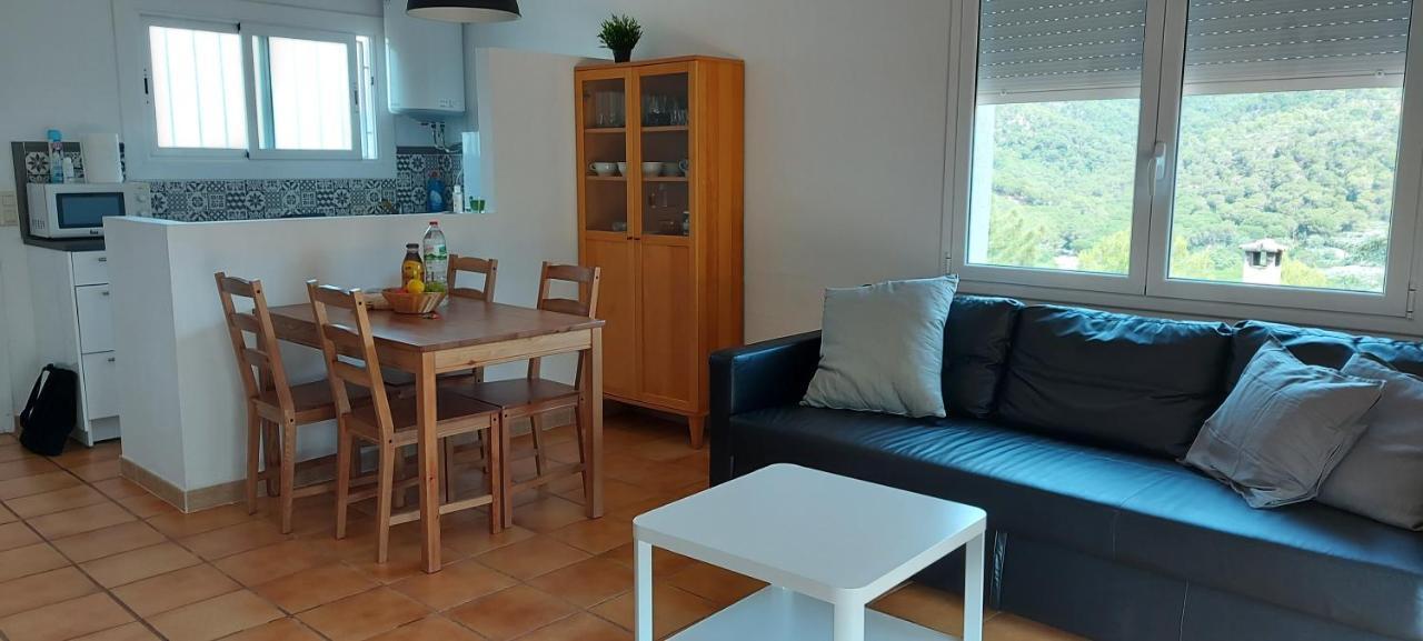 דירות טוסה דה מאר Apartamento Muy Tranquilo Con Piscina מראה חיצוני תמונה